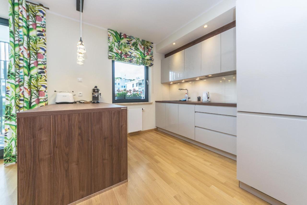 Pomorskie Apartamenty Bernadowska Green Deluxe グディニャ エクステリア 写真